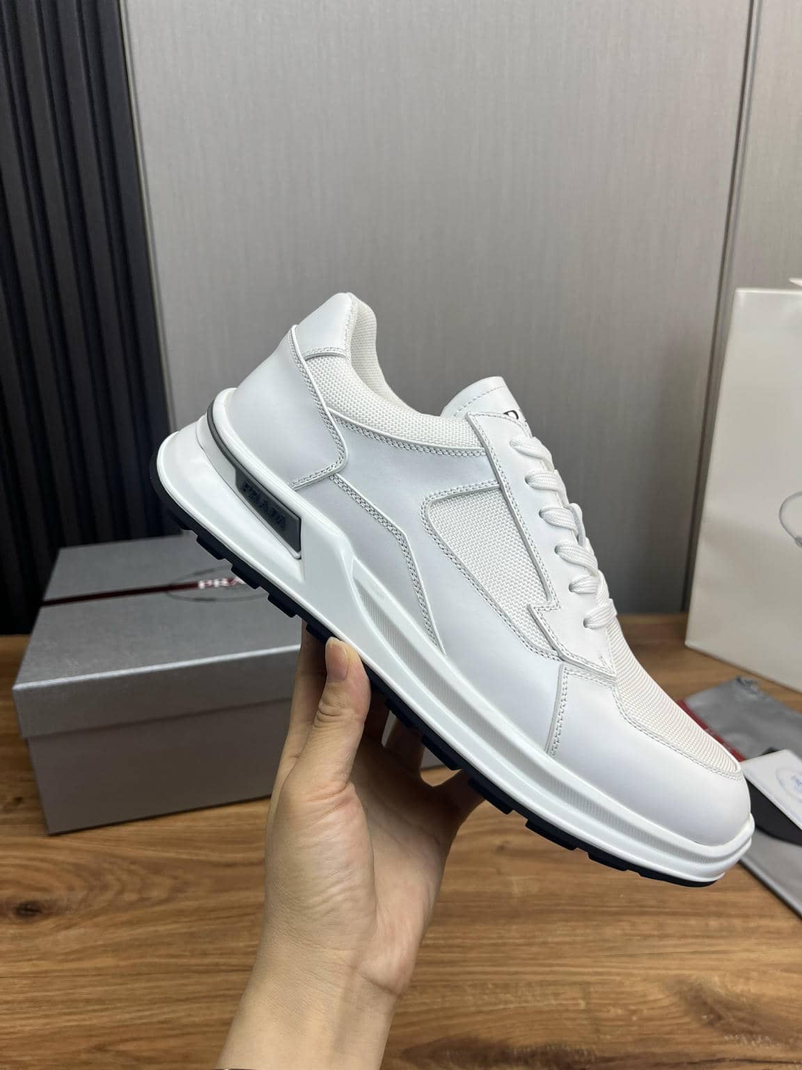 Sneaker Man-115